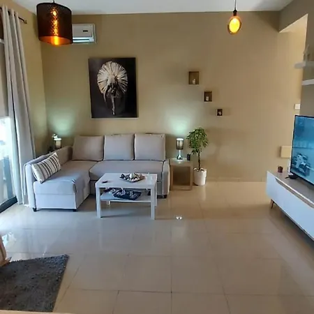 Apartmán Paramount Gardens C202 *