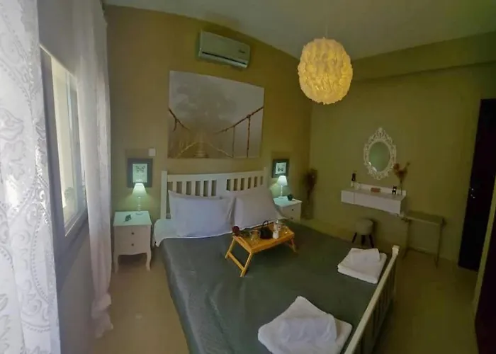 Apartment Paramount Gardens C202 *