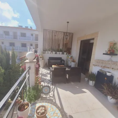 Paramount Gardens C202 Ларнака