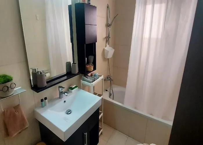 Апартаменты Paramount Gardens C202 Ларнака